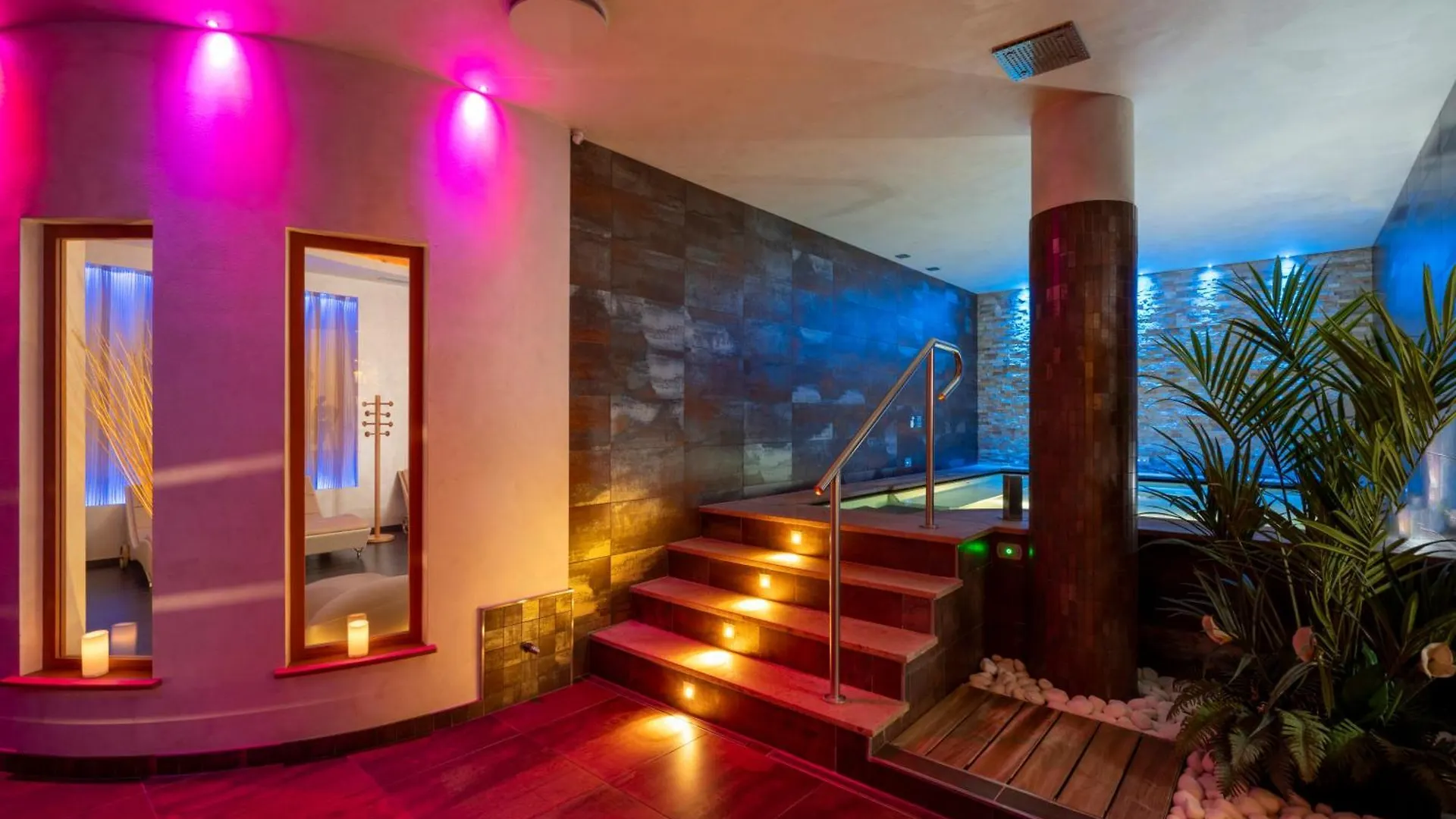 Hotel La Maison Wellness & Spa Alleghe 4*,  Olaszország