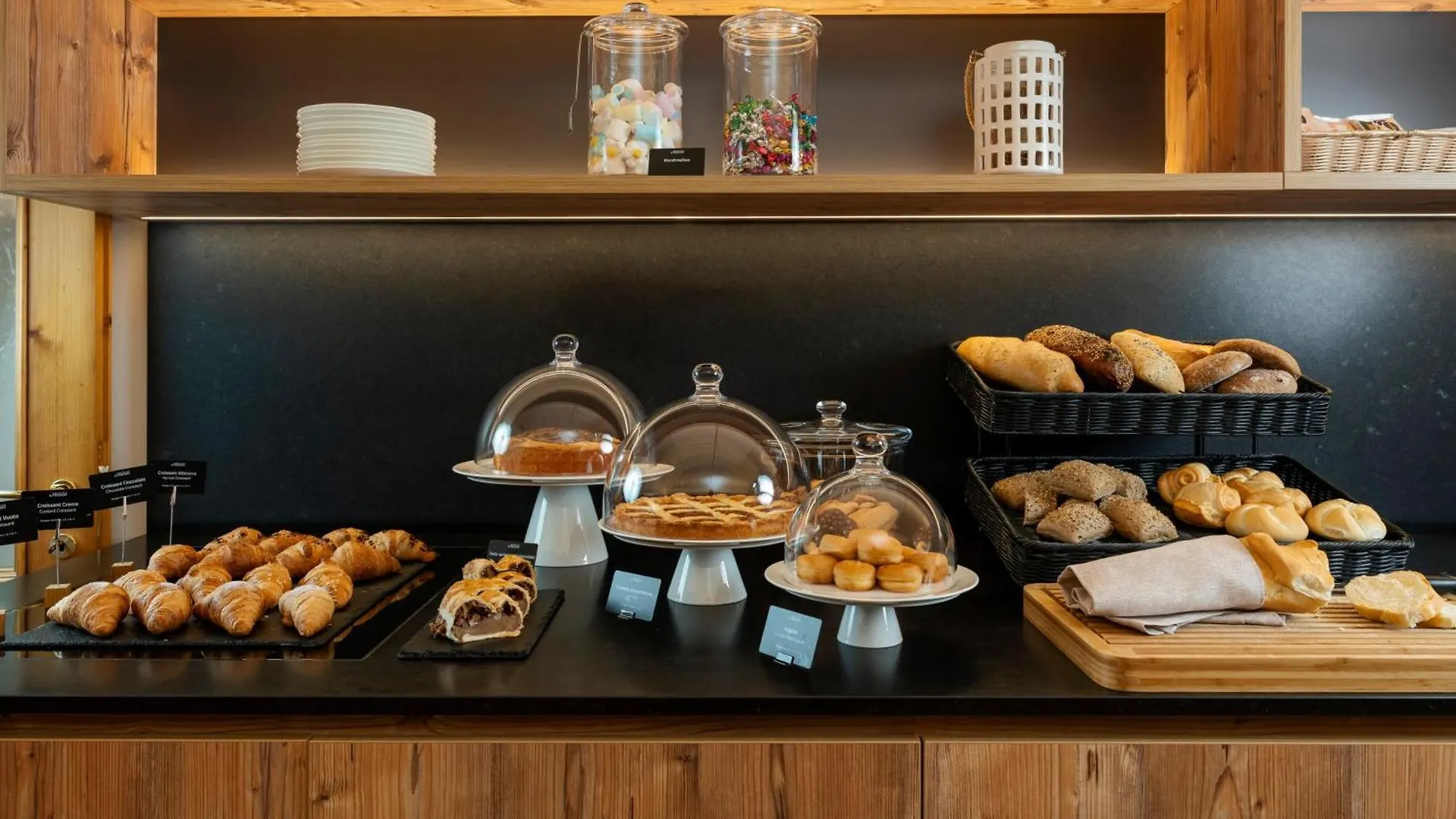 Hotel La Maison Wellness & Spa Alleghe 4*,