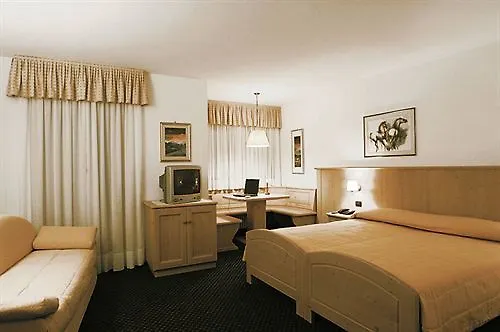 Hotel La Maison Wellness & Spa Alleghe